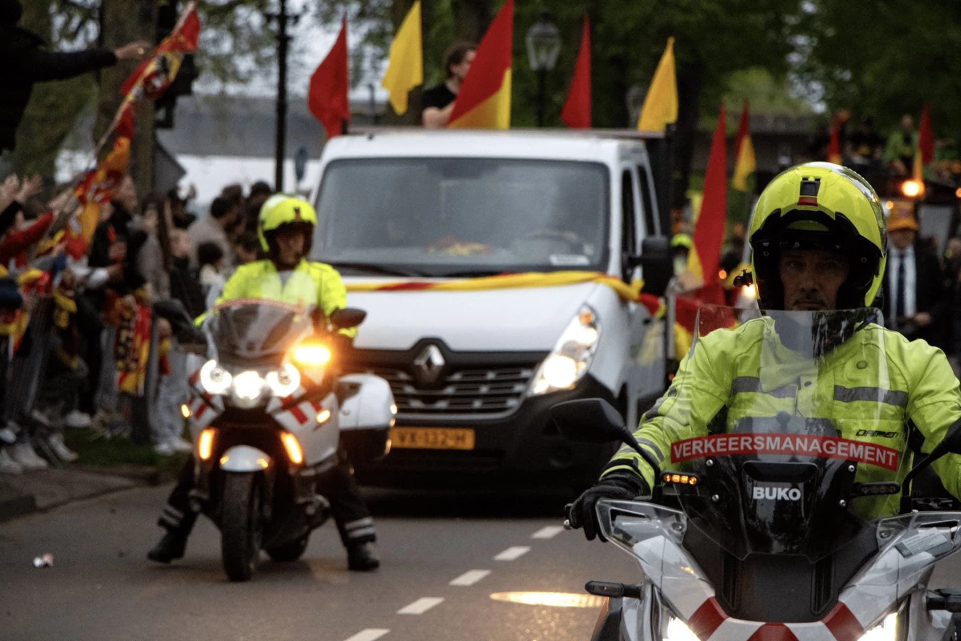 Straatfotografie huldiging Go Ahead Eagles